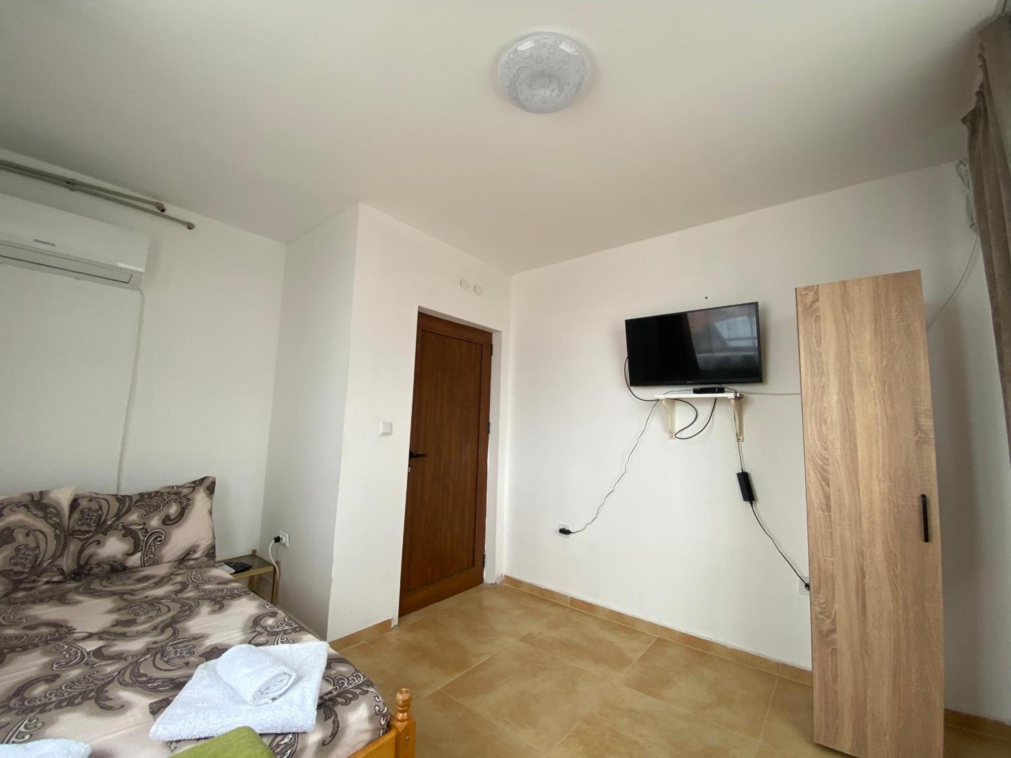 Hotel Анелия à Sapareva Banya Extérieur photo